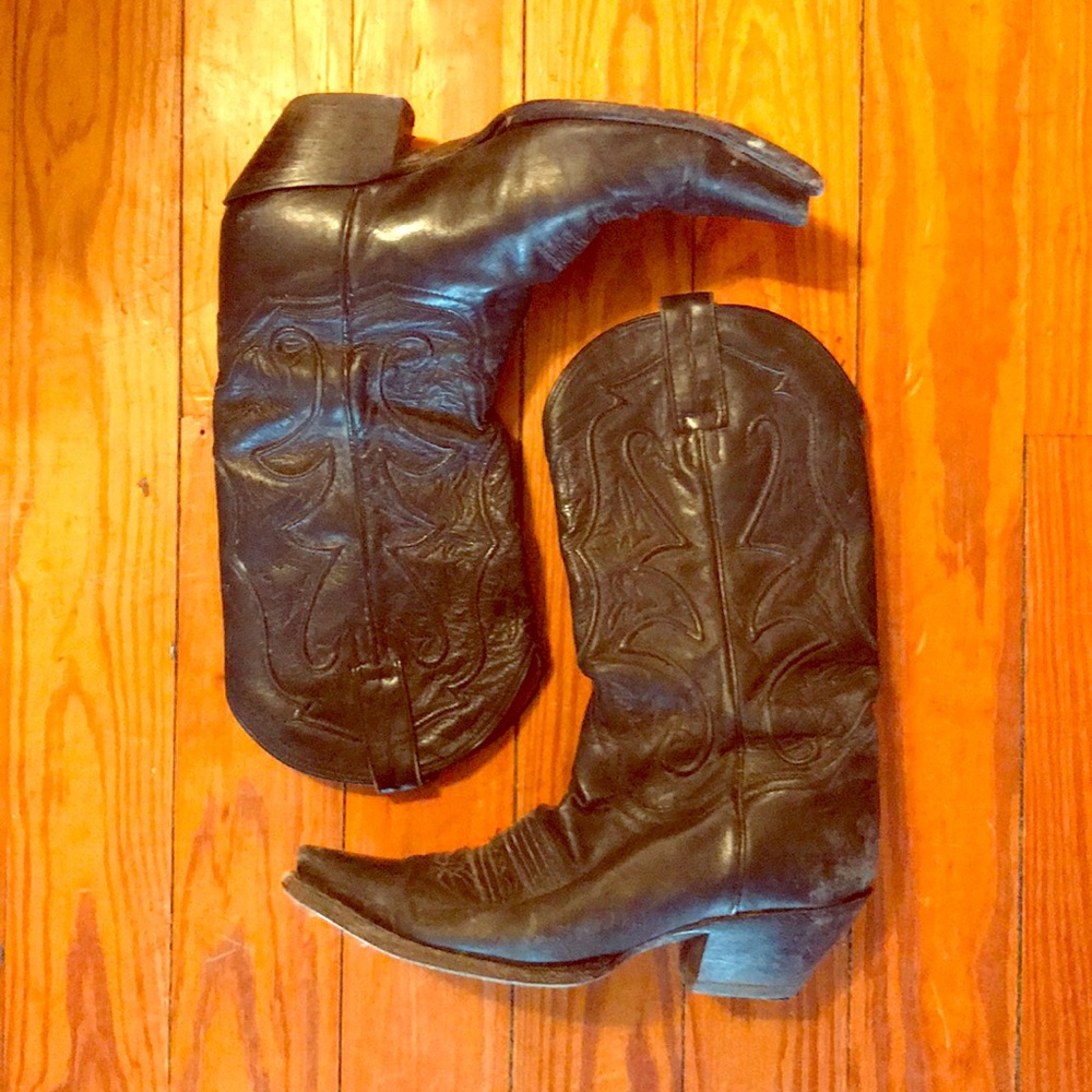 Black Cowboy Boots